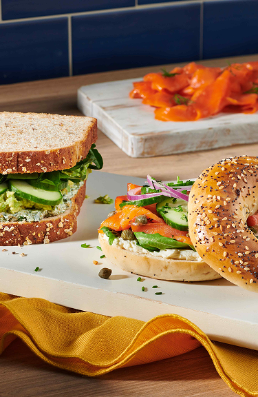 2 Bread sandwiches 